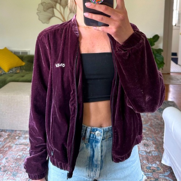 OBEY Sabre Velvet Bomber Jacket - Picture 10 of 12